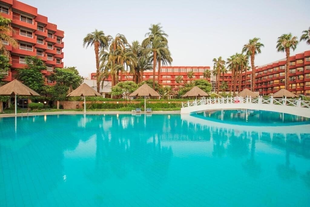 Фото Pyramisa Isis Hotel Luxor 5*