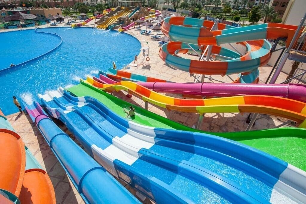 Территория Sunrise Royal Makadi Resort 5*