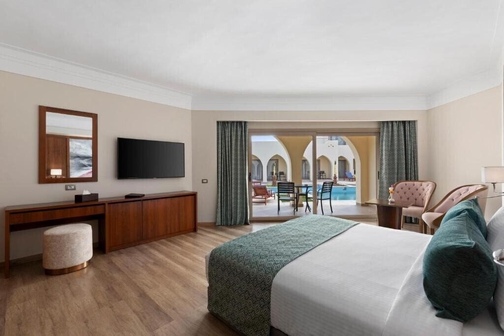 Вид Xanadu Makadi Bay  Deluxe 5*