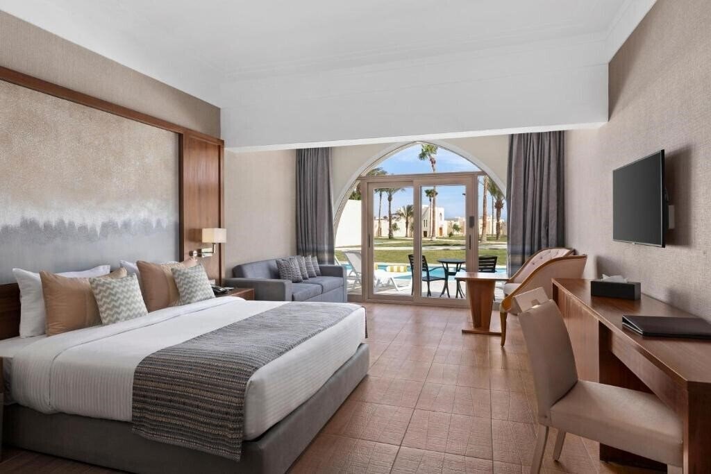 Территория Xanadu Makadi Bay  Deluxe 5*