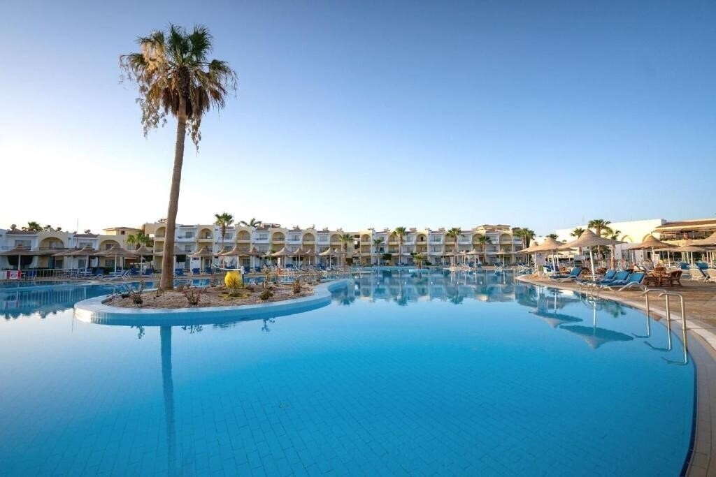 Готель JAZ Palmariva Beach 4*