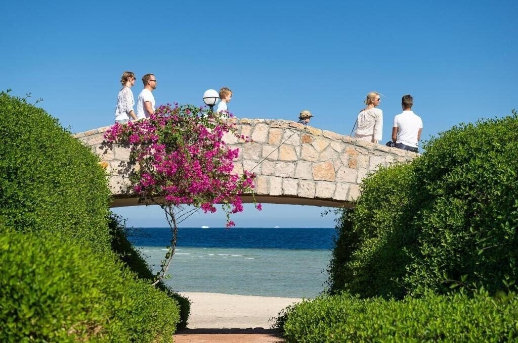 Панорама The Three Corners Equinox Beach Resort 4*