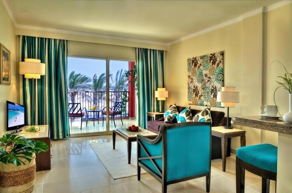 Панорама Cardina Resort 4*