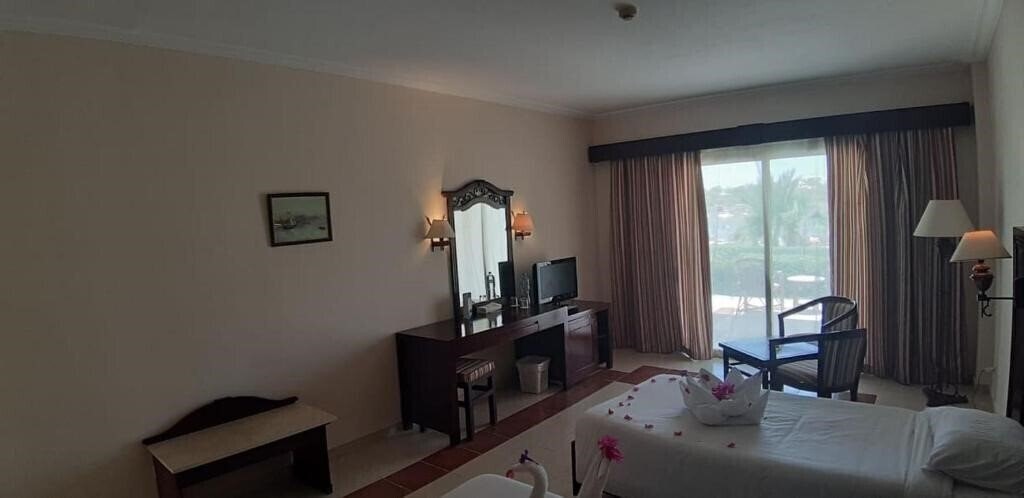 Панорама Royal Brayka Beach Resort 5*