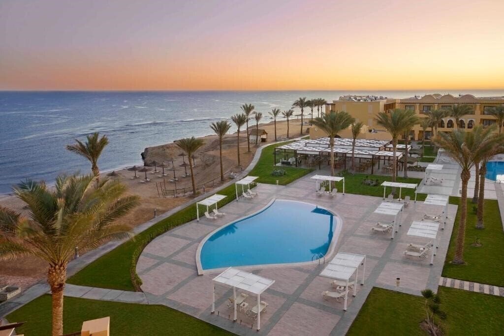 Территория Jaz Lamaya Resort Marsa Alaam 5*