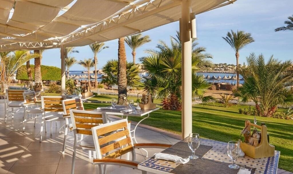 Вид Steigenberger Coraya Beach Resort (ex. Iberotel Coraya Beach Resort) 5*