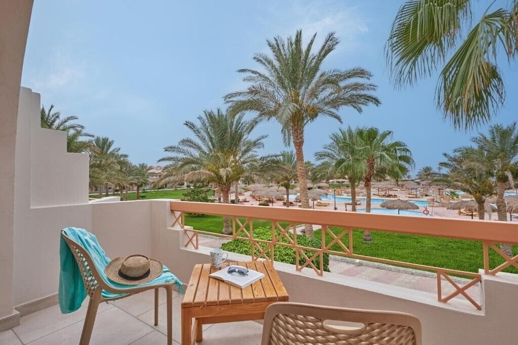 Вид The Three Corners Sea Beach Resort 4*