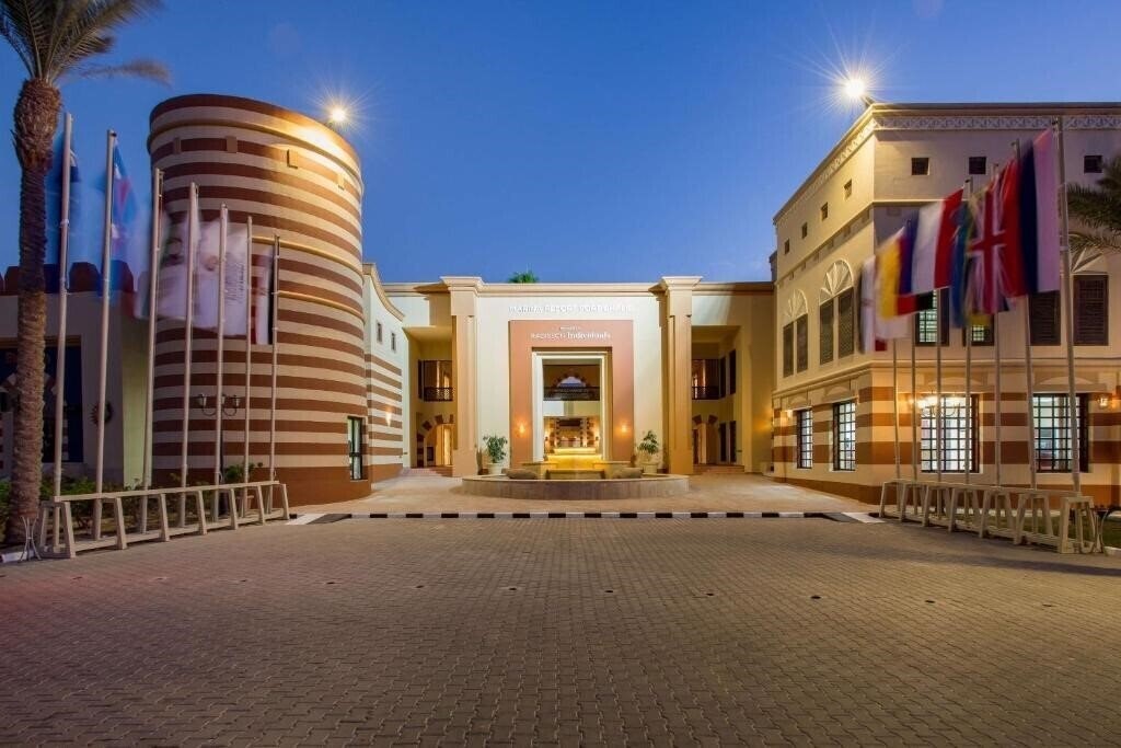 Изображение Marina Resort Port Ghalib, a member of Radisson Individuals 5*