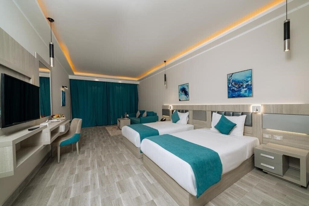 Апартаменты Sirena Beach Resort & SPA 5*
