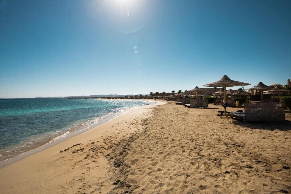 Апартаменты Shams Alam Beach Resort 4*