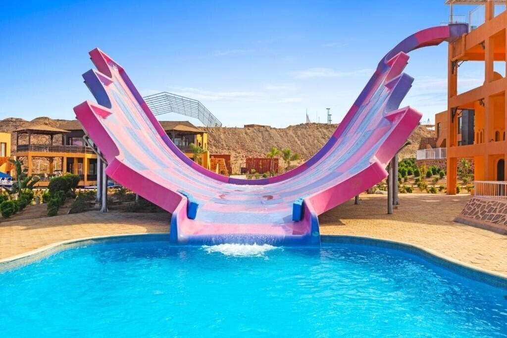 Территория Pickalbatros Vita Resort - Portofino (ex. Sentido Kahramana Beach Resort) 5*