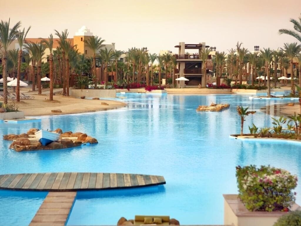 Апартаменти Albatros The Palace Port Ghalib	 (ex. Intercontinental The Palace Port Ghalib Resort, Pickalbatros Palace Hotel Port Ghalib) 5*