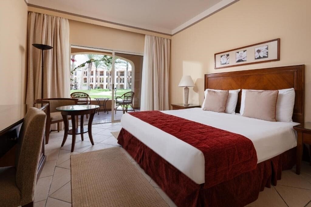 Территория JAZ Almaza Beach Resort Almaza Bay (ex. Jaz Almaza Beach Resort) 5*