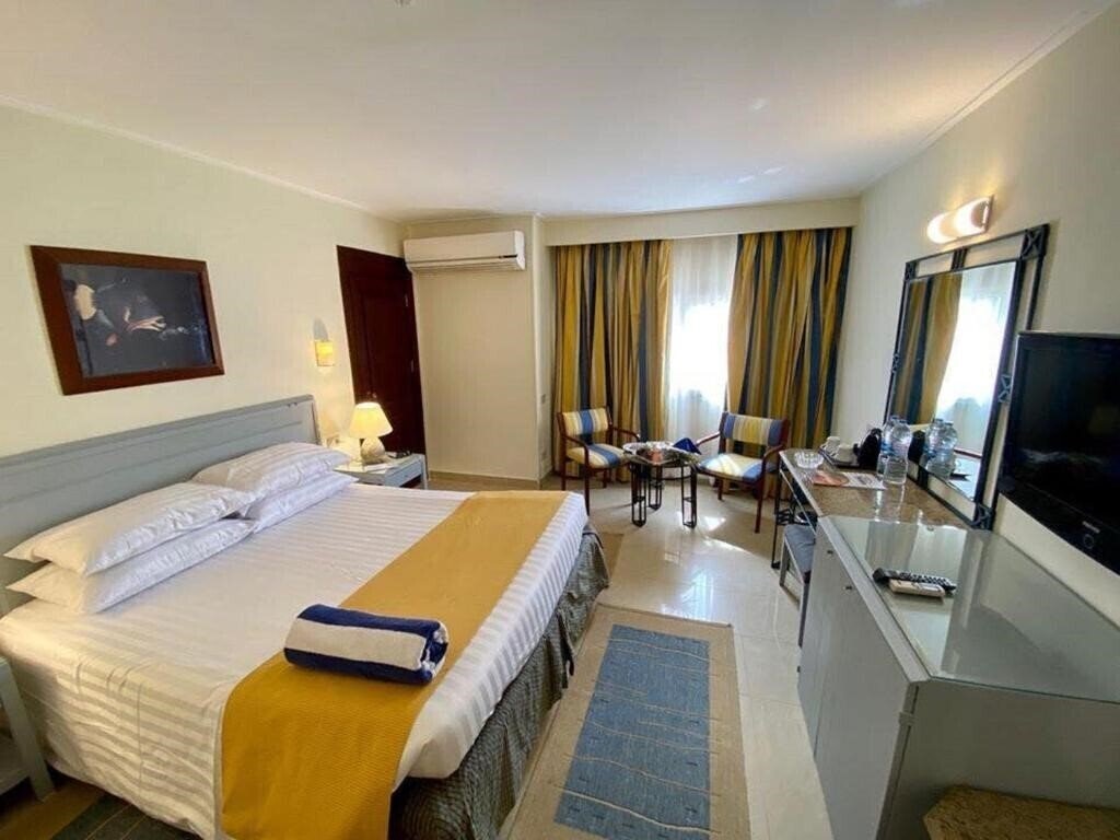 Територія Nuweiba Club Resort (ex. Helnan Nuweiba Bay Resort) 4*