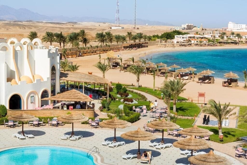 Апартаменты Coral Sun Beach 4*