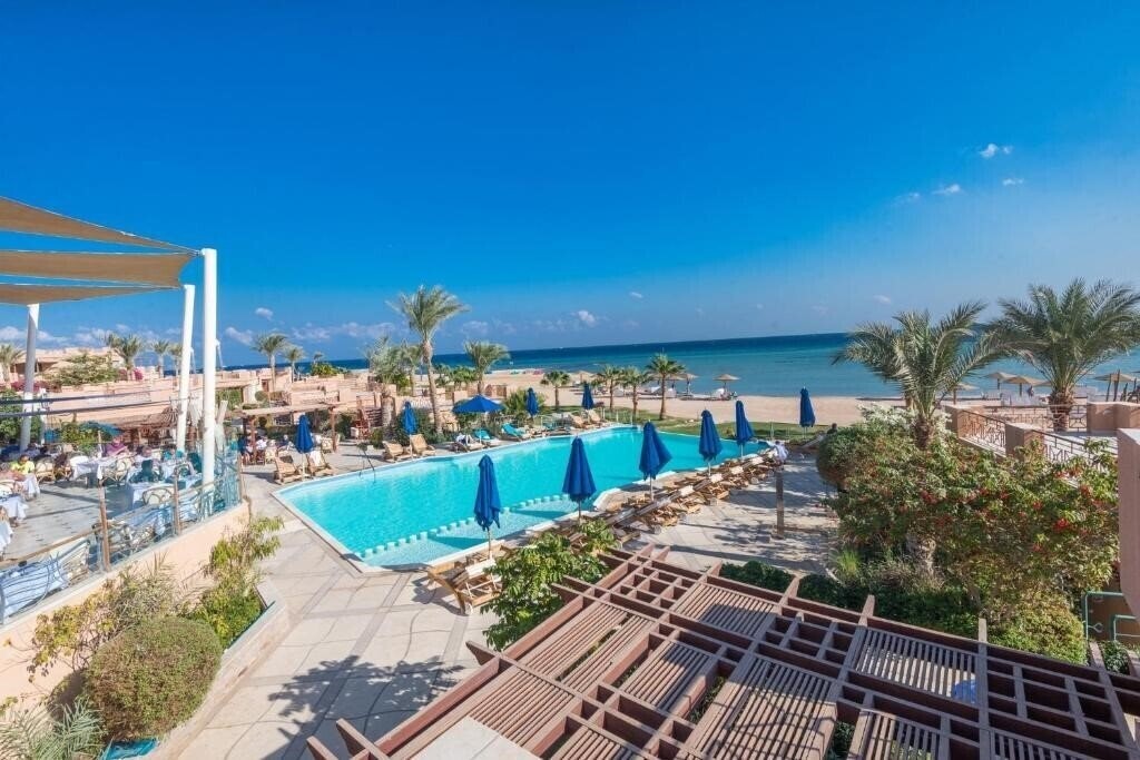 Отель Shams Prestige Abu Soma Resort 5*