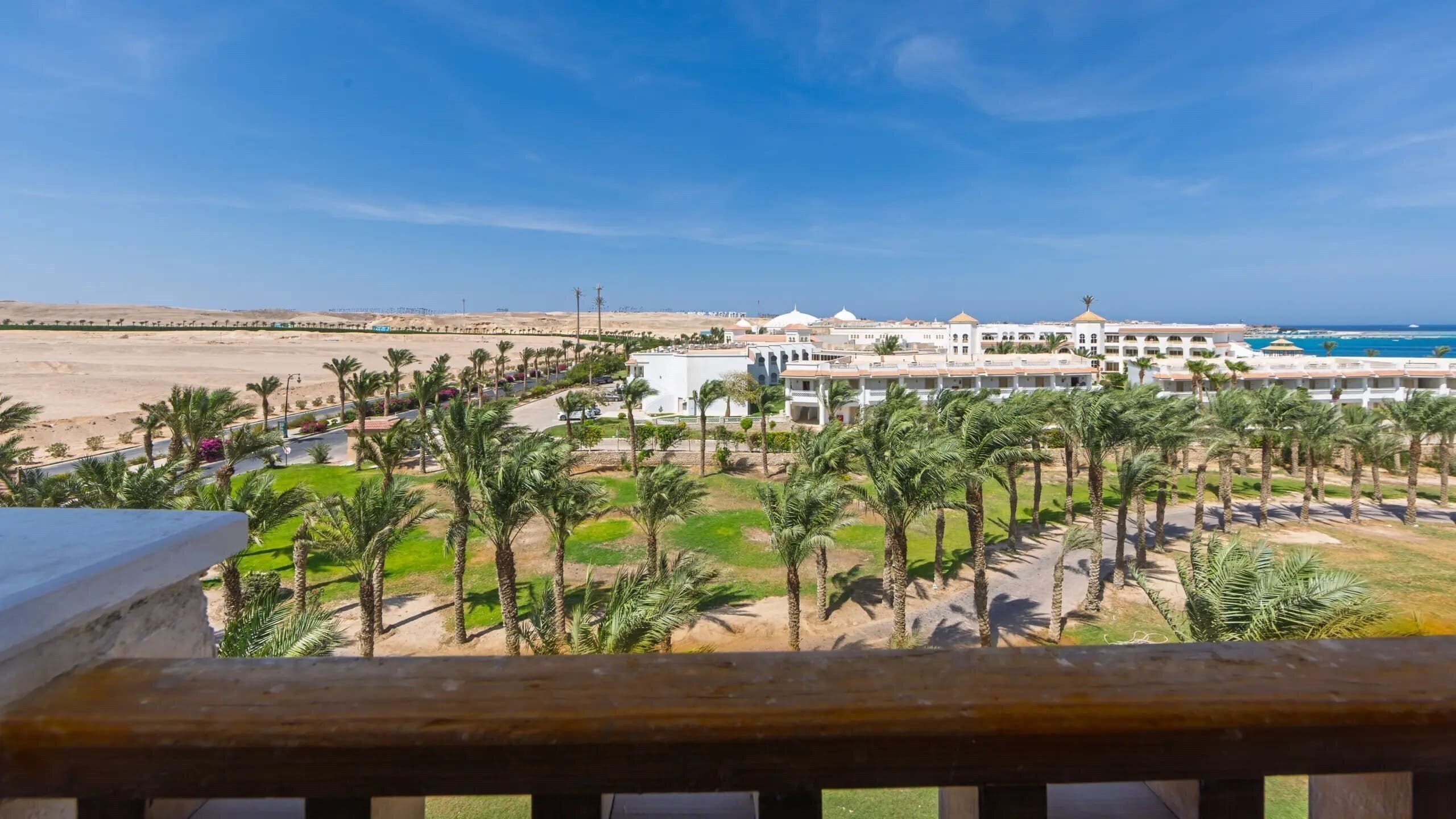 Территория El Kasr Sahl Hasheesh 5*