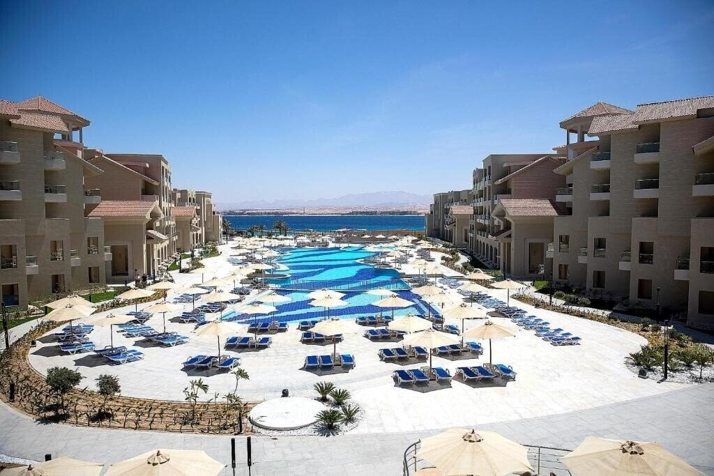Зображення Serenity Sky Arc Sahl Hasheesh 5*
