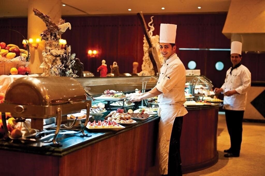 Апартаменти Amwaj Oyoun Resort 4*