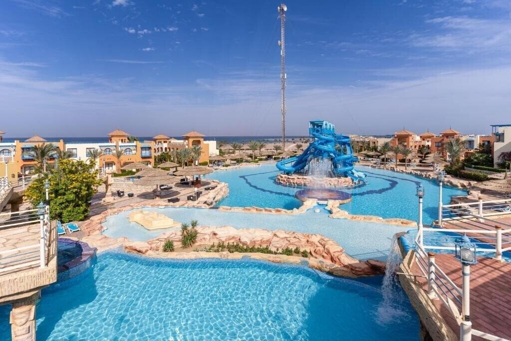 Территория Faraana Heights Hotel 4*