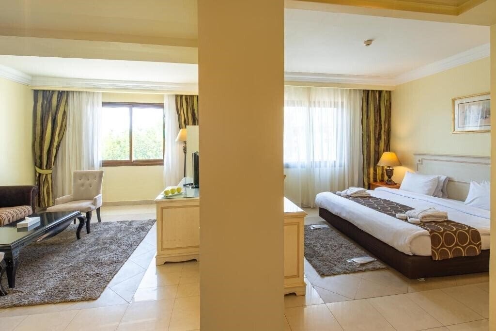 Апартаменты IL Mercato Hotel 5*