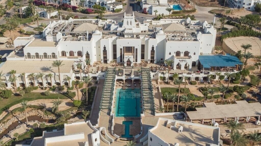 Территория Sharm Resort Hotel 4*