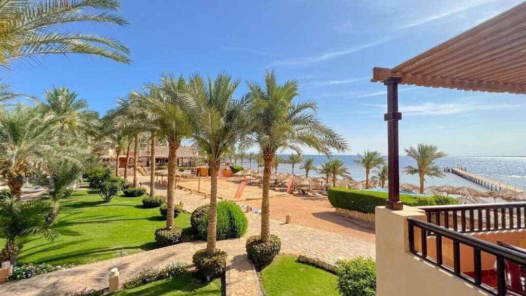 Панорама Tamra Beach 4*