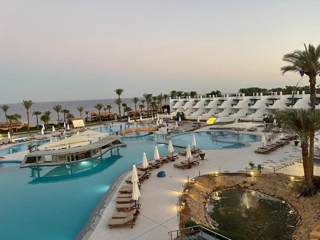 Вид Safir Sharm Waterfalls Resort (ex. Hilton Sharm Waterfalls Resort) 5*