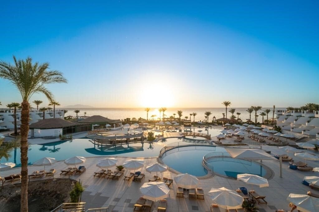 Панорама Safir Sharm Waterfalls Resort (ex. Hilton Sharm Waterfalls Resort) 5*