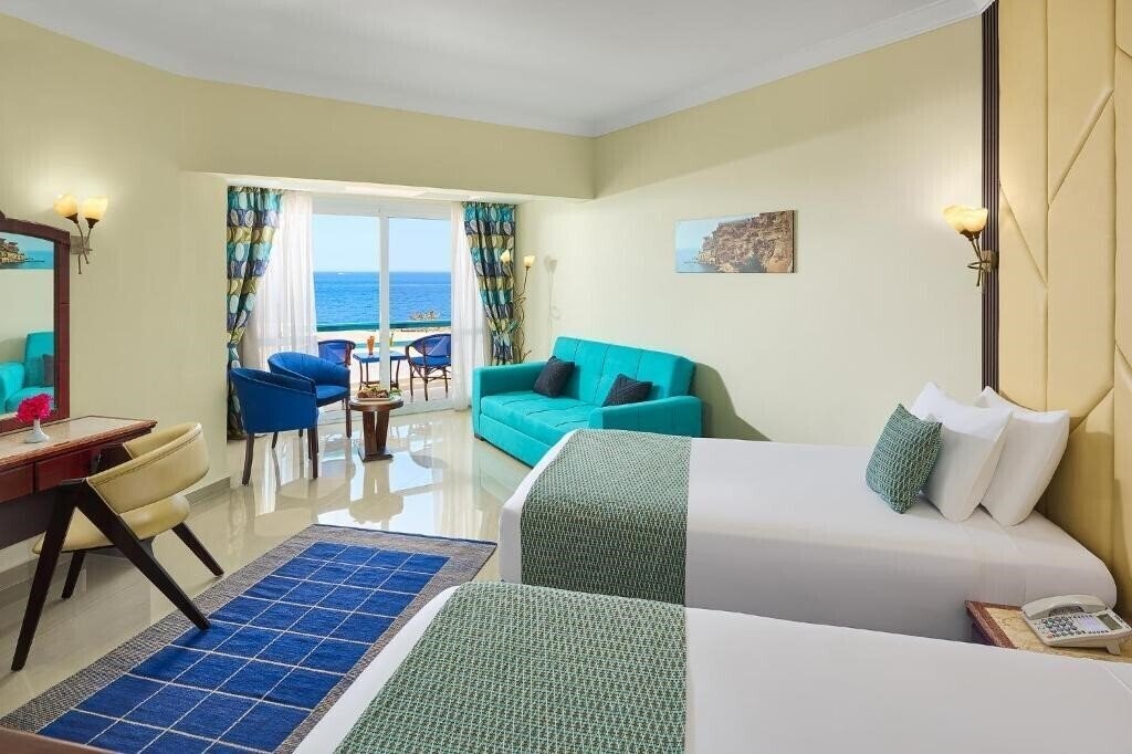 Панорама Dreams Beach Resort 5*