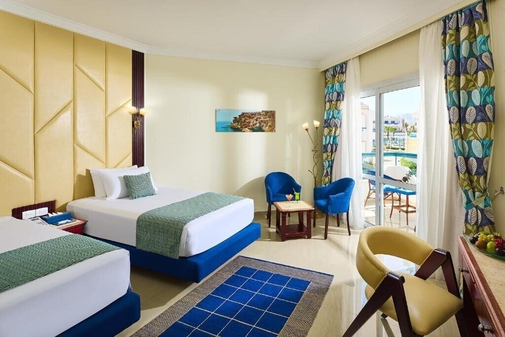 Апартаменты Dreams Beach Resort 5*