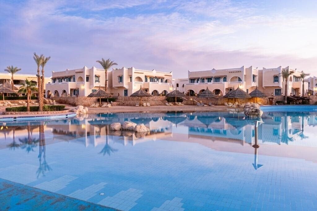 Панорама Faraana Reef Resort 4*
