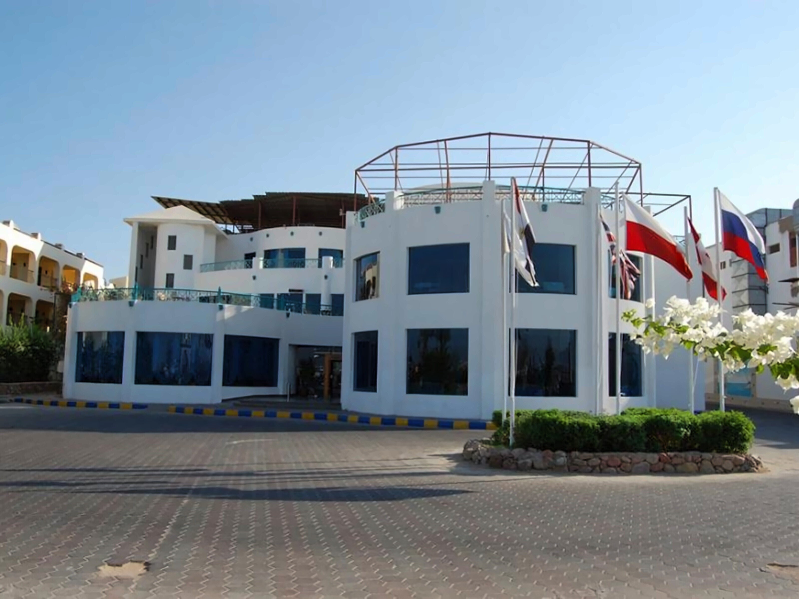 Картинка Sharm Cliff Resort 3*