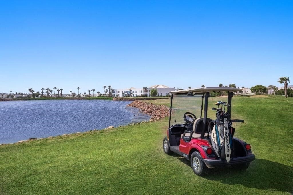 Панорама Pickalbatros Golf Beach Resort 5*