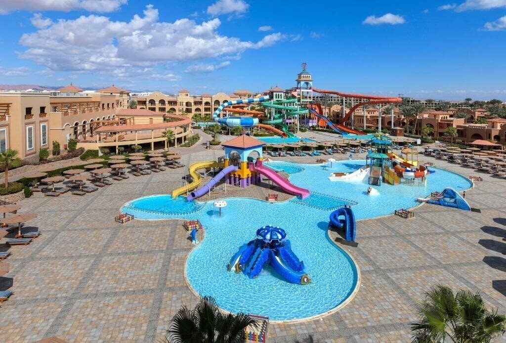 Фото Charmillion Gardens Aqua Park 5*