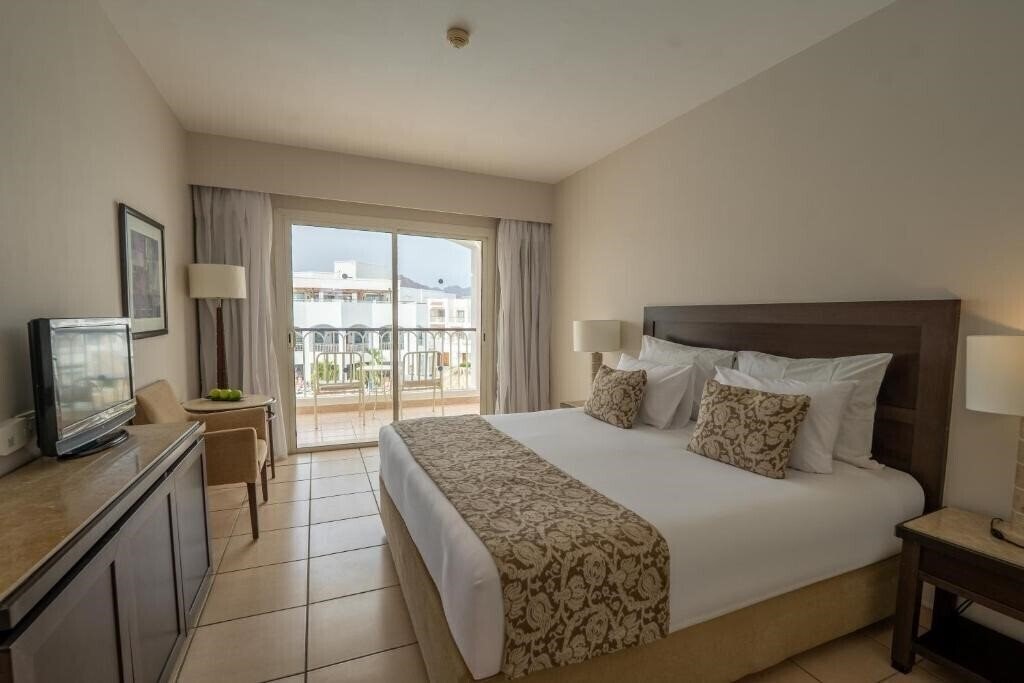Панорама Jaz Neo Sharks Bay 4*