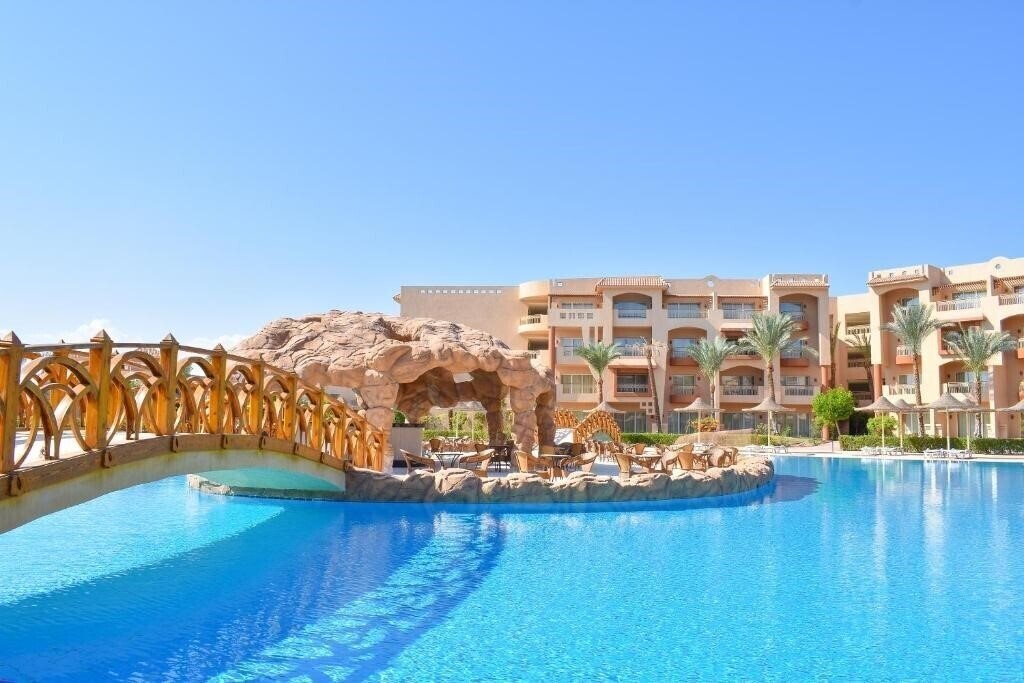 Панорама Parrotel Lagoon 5*