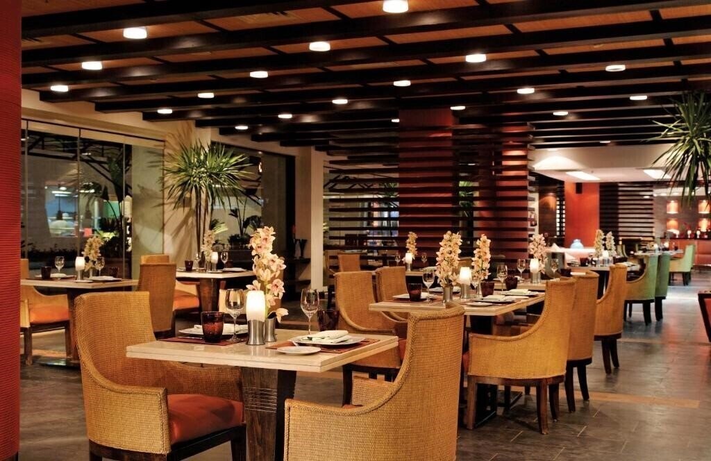 Фотография Grand Rotana Resort & SPA 5*