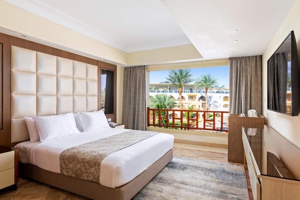 Вид Pickalbatros Royal Grand Resort Sharm El Sheikh  (Adults Only+16) 5*
