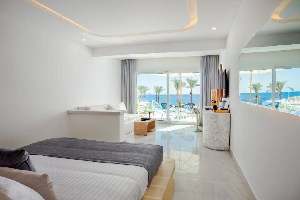 Территория Sunrise White Hills Resort 5*