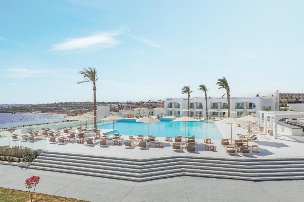 Апартаменты Sunrise White Hills Resort 5*