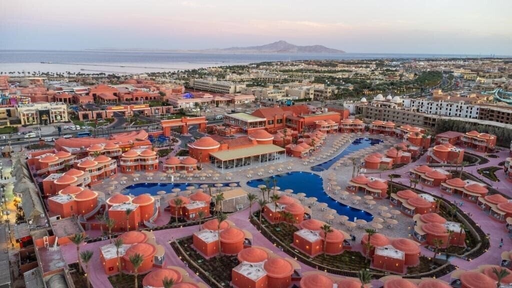 Вид Pickalbatros Laguna Club Resort 4*