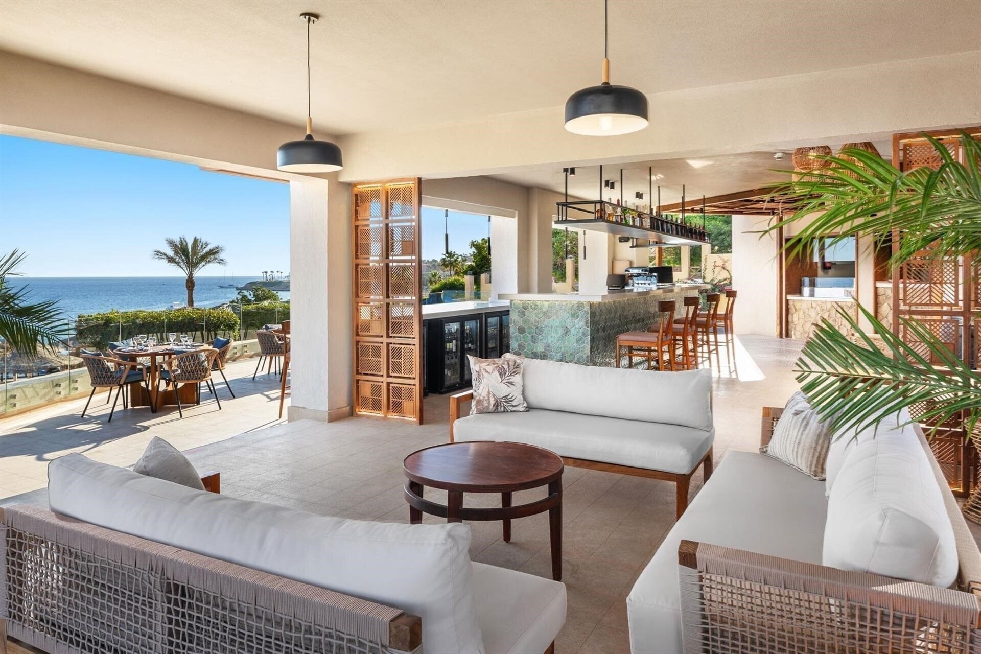 Фото DoubleTree by Hilton Sharks Bay Resort Beach Side 4*