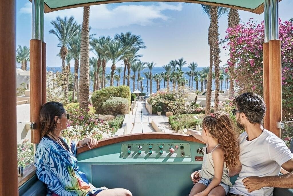 Территория Four Seasons Resort Sharm El Sheikh 5*