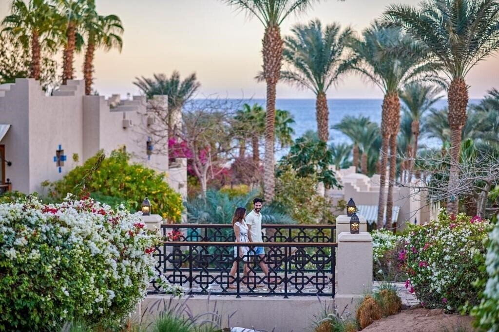 Панорама Four Seasons Resort Sharm El Sheikh 5*