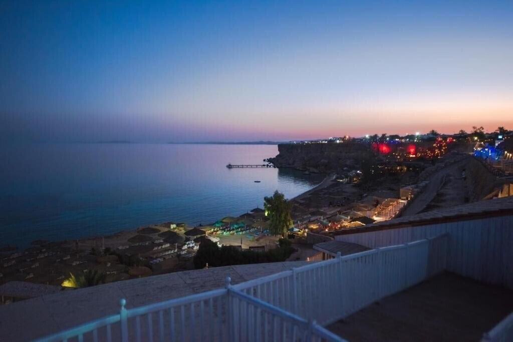 Картинка Reef Oasis Beach Resort 4*