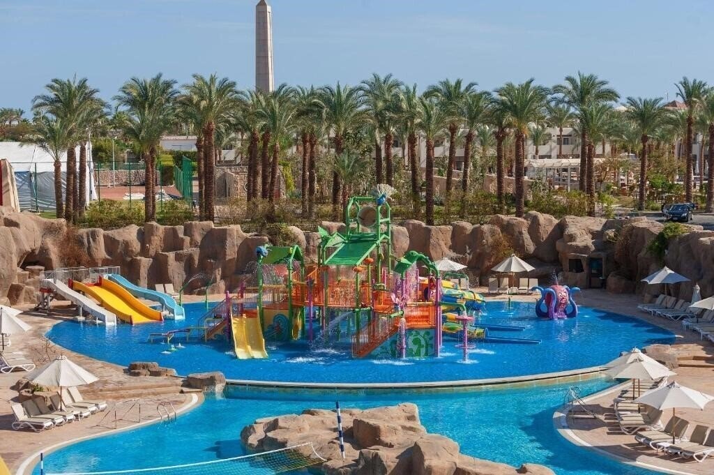 Территория Reef Oasis Beach Resort 4*