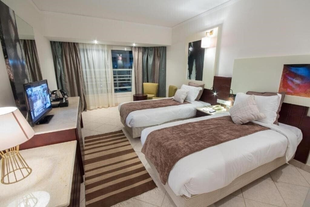 Картинка Swiss Heaven Sharming Inn Hotel 4*