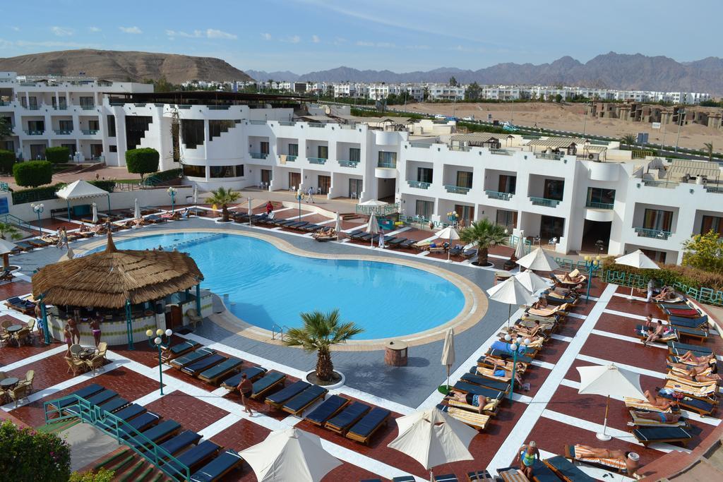 Фото Sharm Holiday Resort 4*