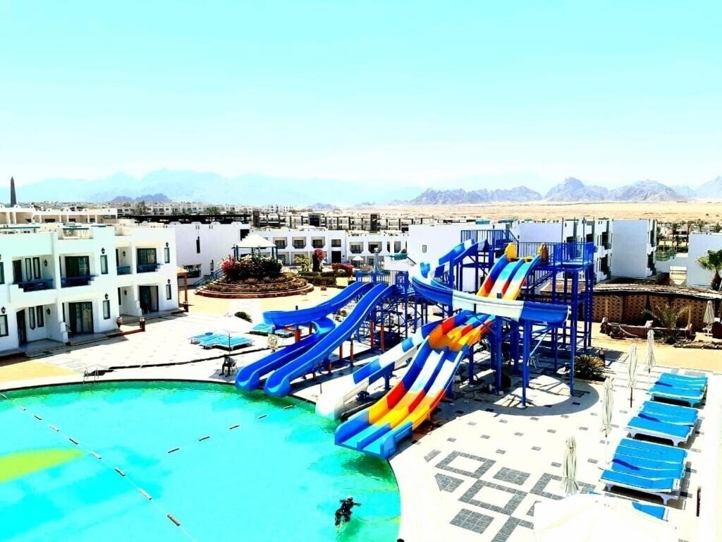 Панорама Sharm Holiday Resort 4*